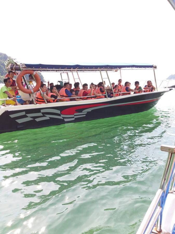 Pangkor Holiday Home Pekan Pangkor Esterno foto
